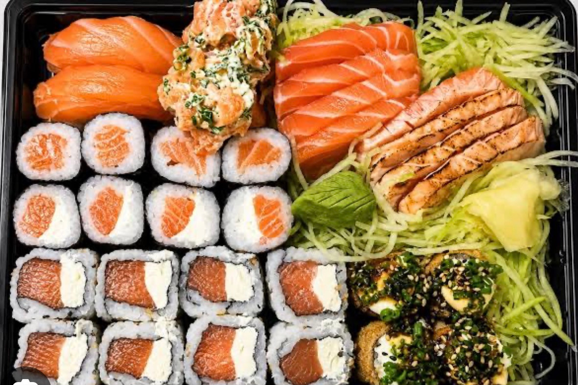 Combinado de salmão ( 2 pessoas)