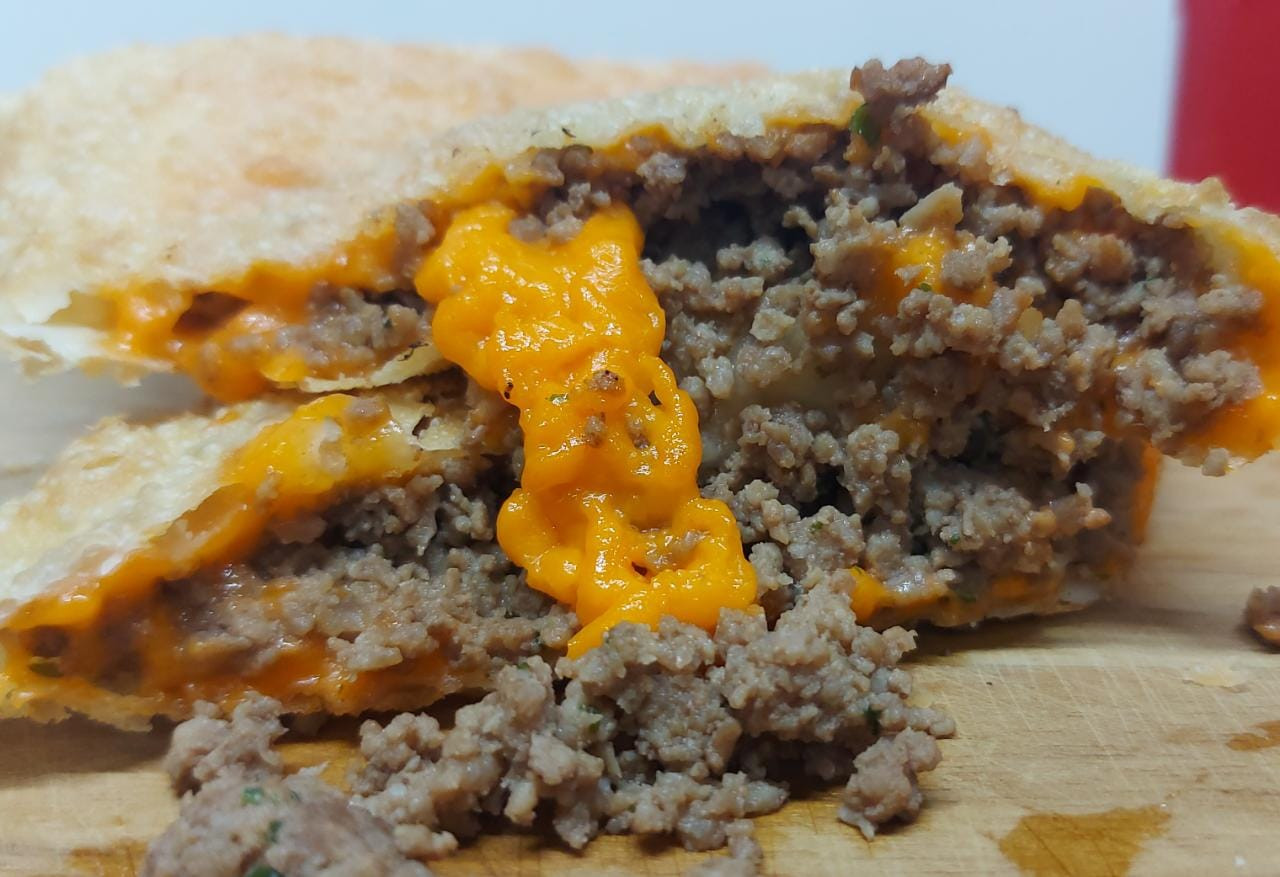 E.36 CARNE/CHEDDAR