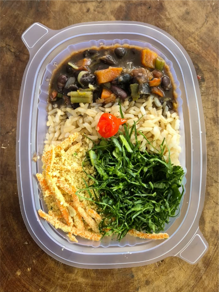 FEIJOADA VEGANA C/ ARROZ INTEGRAL 220 GRAMAS Congelado.