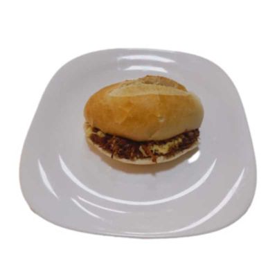 498 - Pão c/carne e queijo