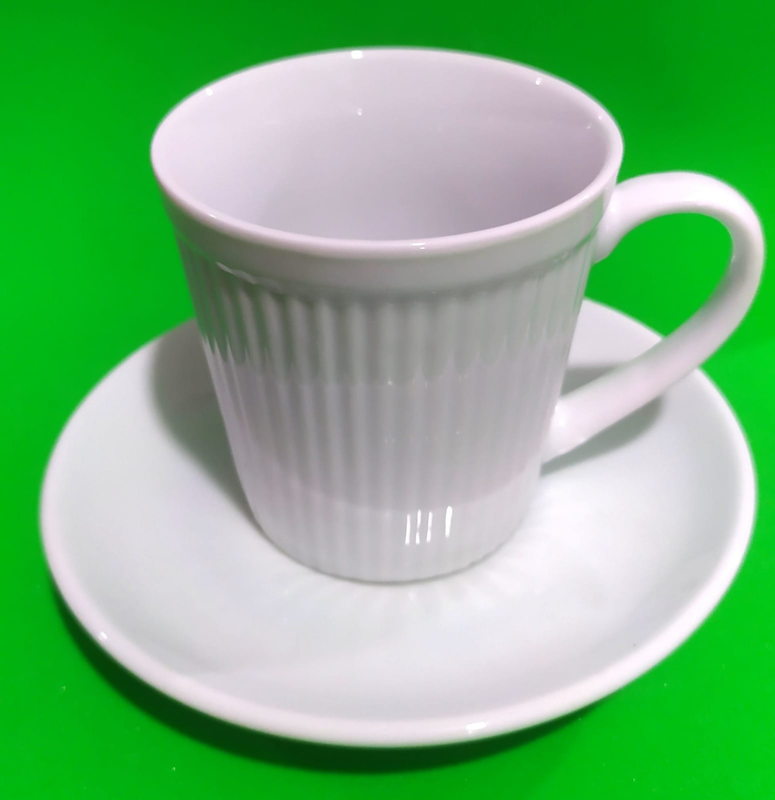 CANECA DE PORCELANA CANELADA C/ PIRES 200ML XÍCARA