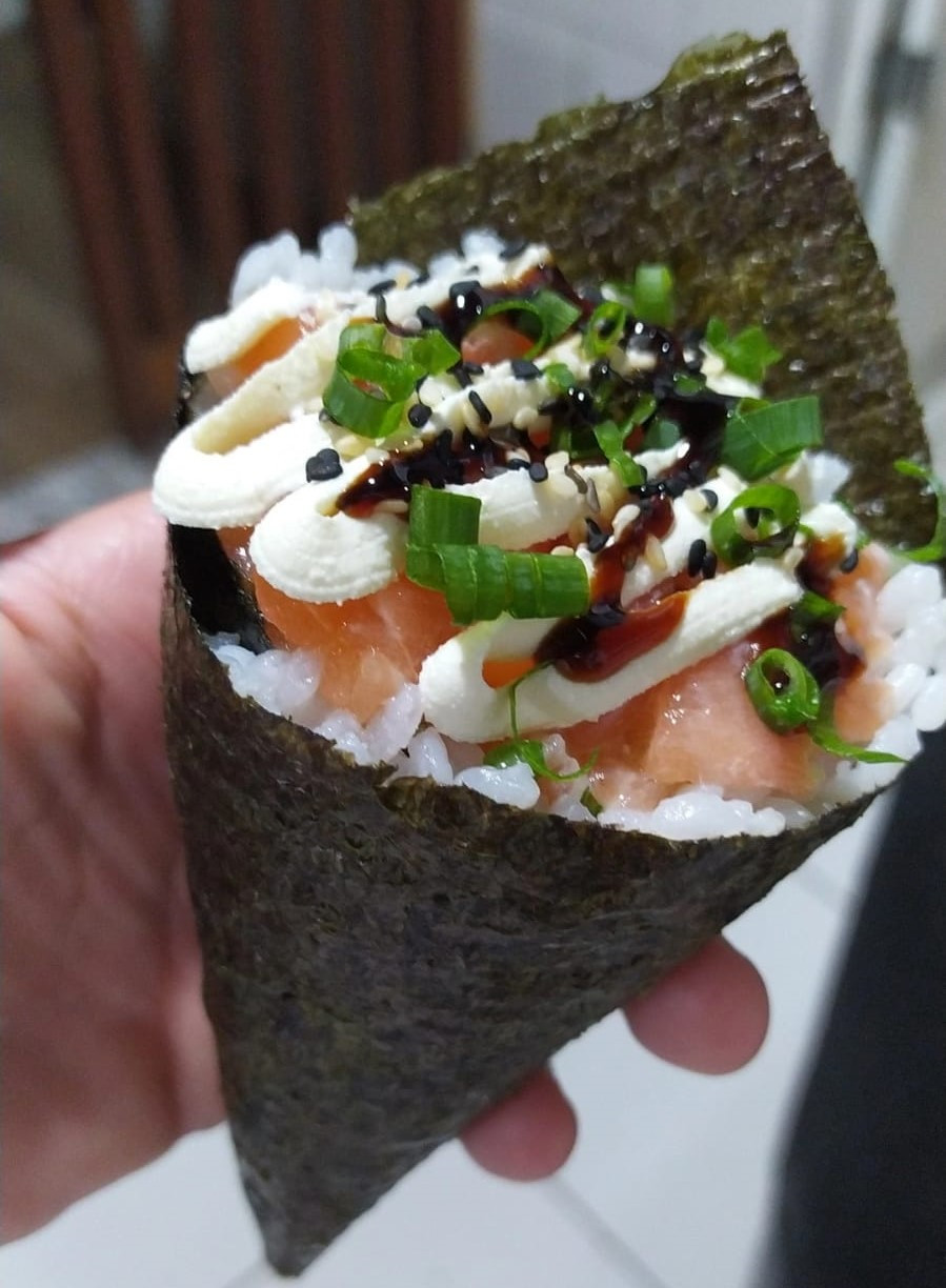 TEMAKI SALMÃO