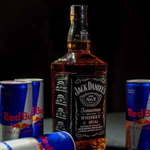 COMBO JACK DANIELS C RED BULL