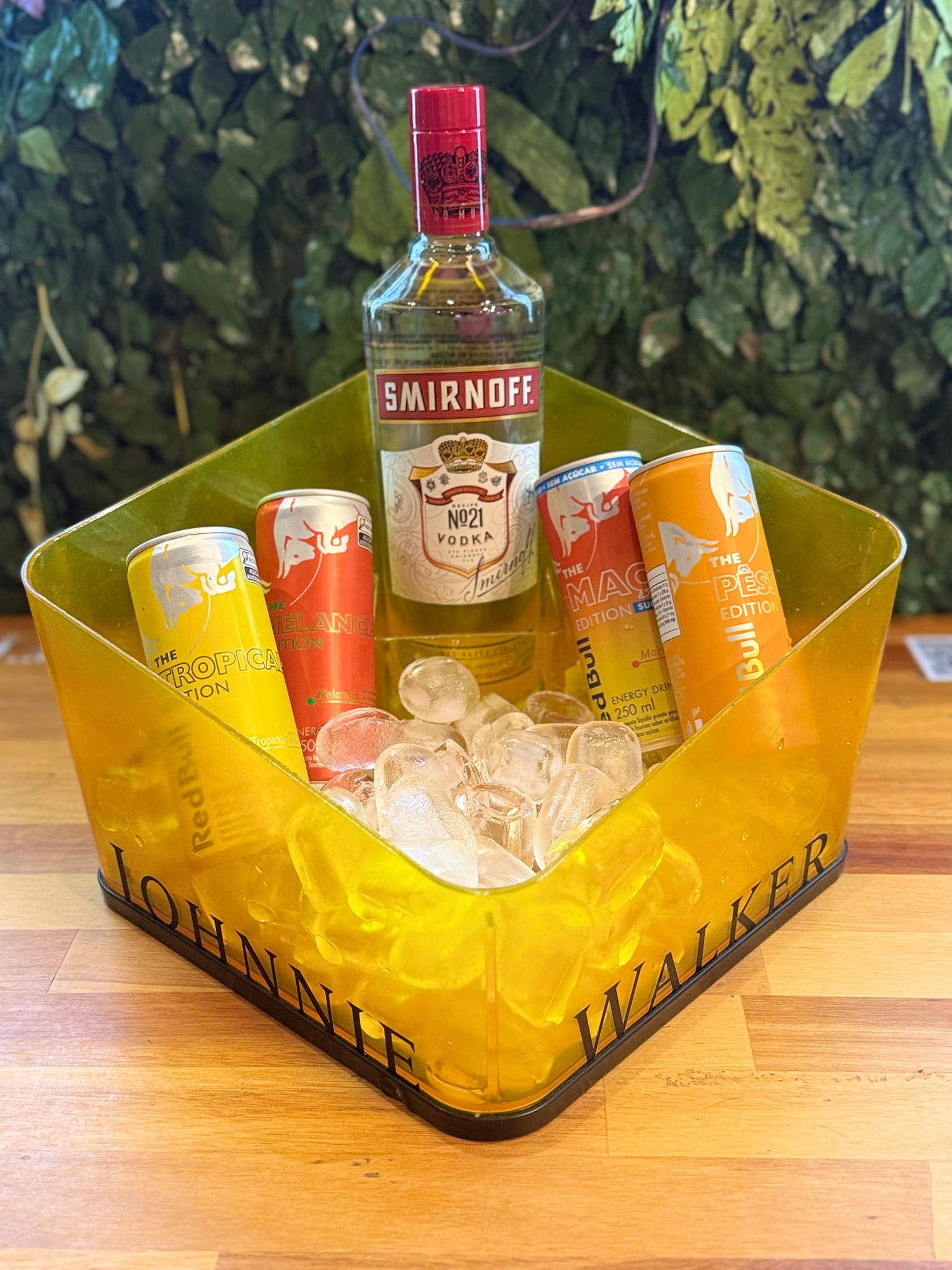 SMIRNOFF REDBULL COMBO