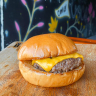 CHEESE BURGER