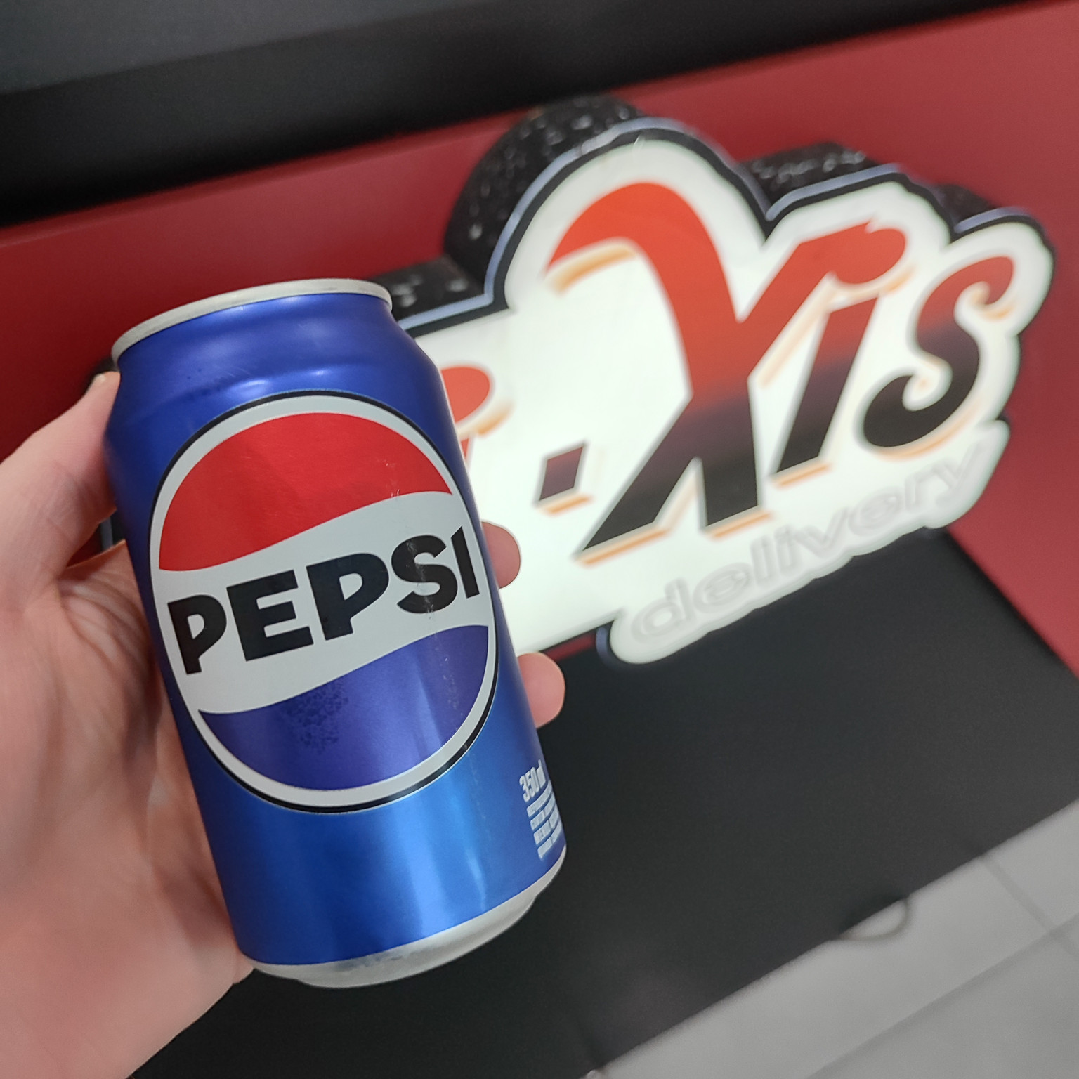 PEPSI LATA