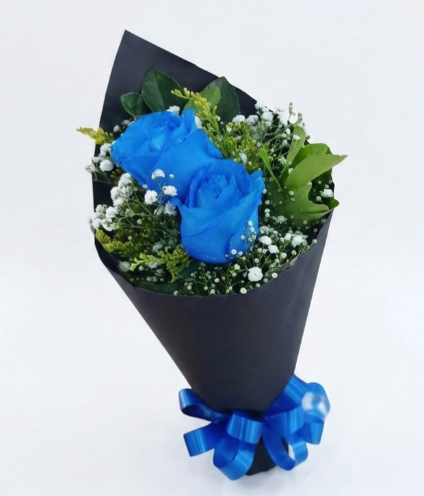 Buquezinho 2 rosas azuis