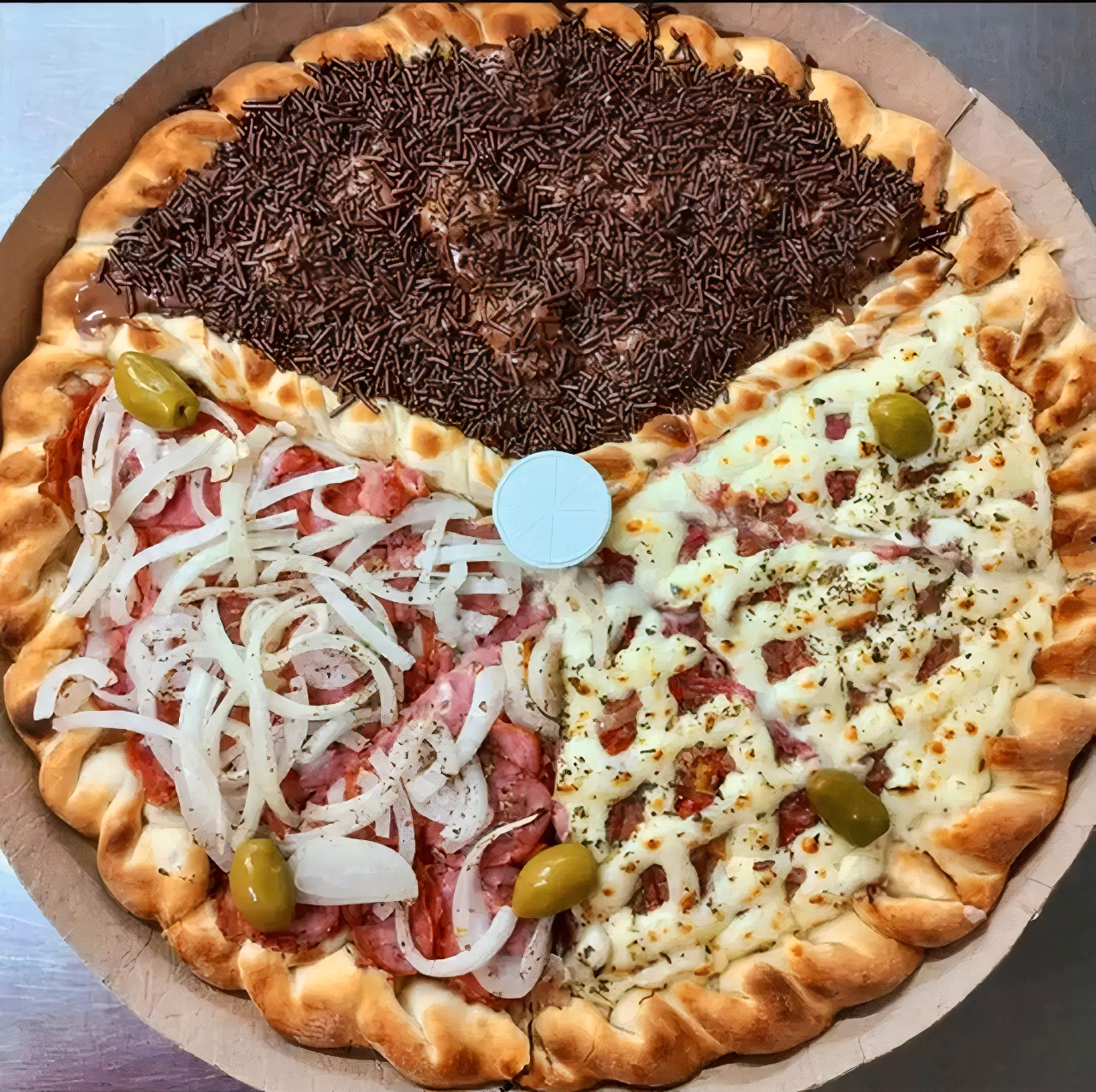 PIZZAS GRANDES - 3 SABORES