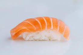 SUSHI DIVERSOS SABORES