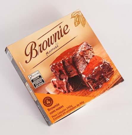 Brownie com nozes 4 unidades