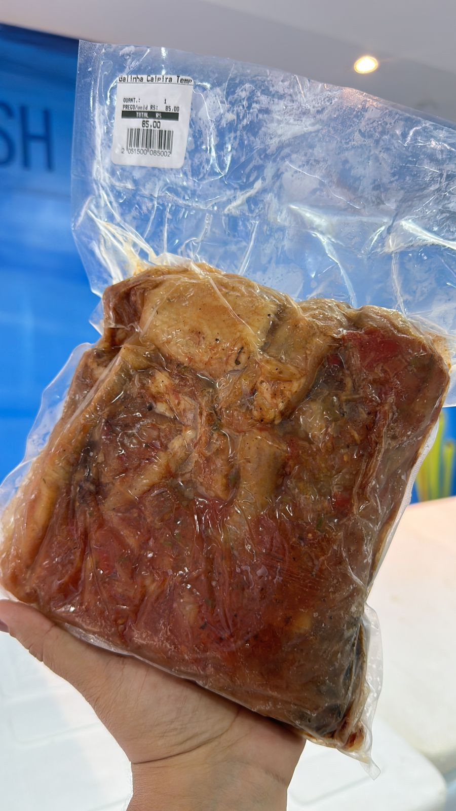 Galinha caipira temperada