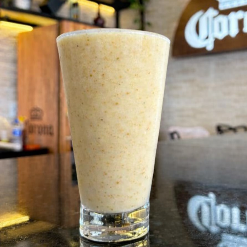 SMOOTHIE BANANA, MEL E IOGURTE
