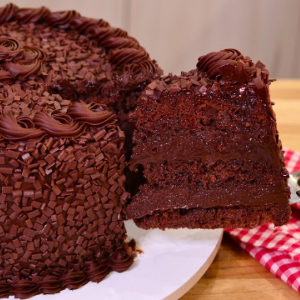 BOLO DE CHOCOLATE
