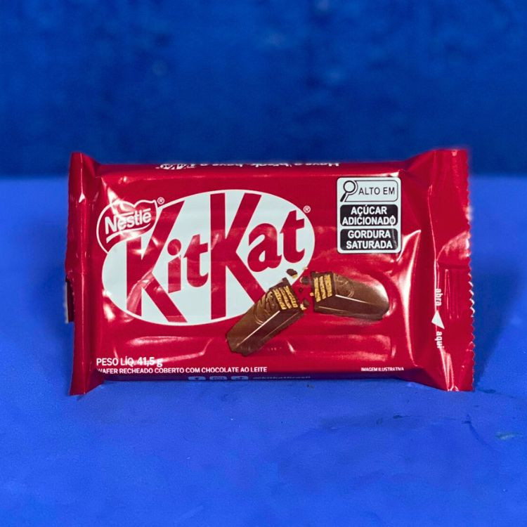 KIT KAT AO LEITE