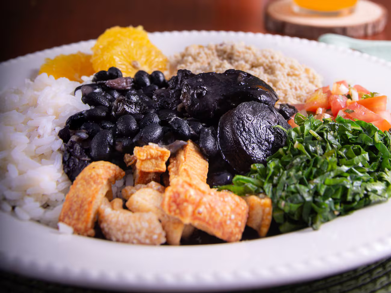 FEIJOADA COMPLETA(SERVE UMA PESSOA)