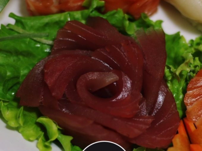 Sashimi Atum