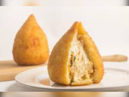 Coxinha de Frango com Catupiry