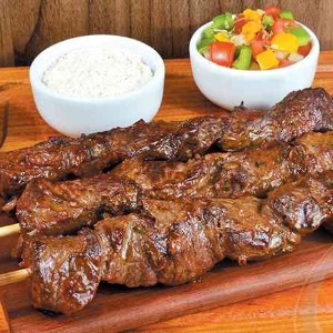 ESPETINHO DE CARNE