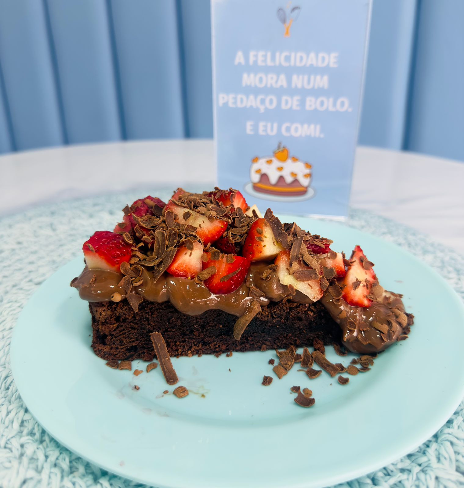 Fatia Brownie Brigadeiro com morango 