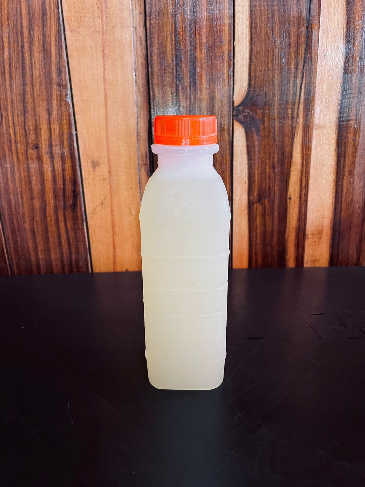 SUCO NATURAL DE ABACAXI