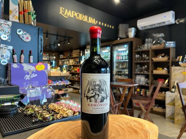 Mil Demonios Assemblage 750ml