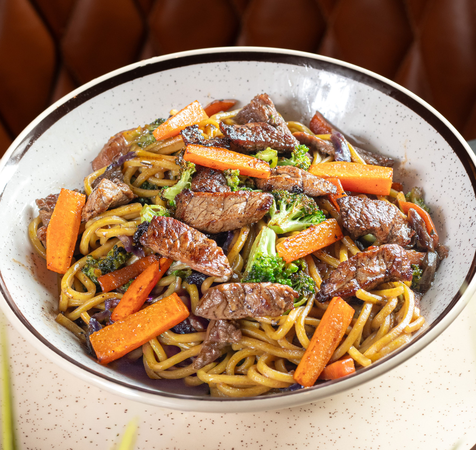 YAKISSOBA DE CARNE
