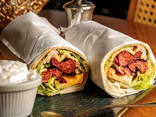 Kebab de linguiça merguez + pasta de alho 100g