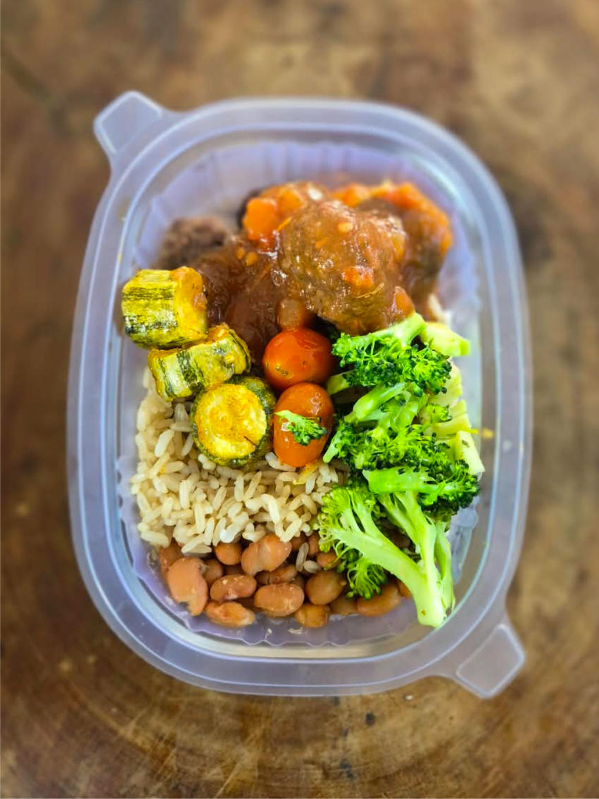 ALMÔNDEGAS AO SUGO C/ ARROZ INTEGRAL 320 GRAMAS Congelado.