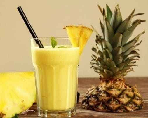 SUCO ABACAXI COM LEITE