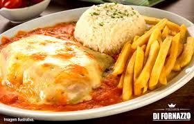 PARMEGIANA DE CARNE