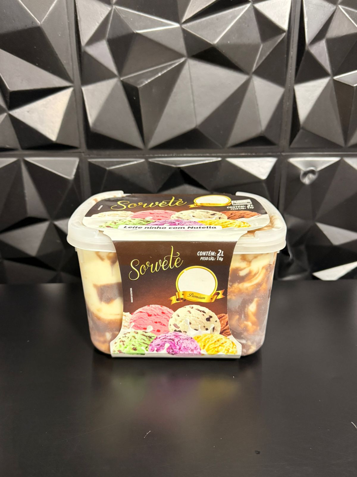 SORVETE LEITE NINHO C/ NUTELLA POTE 2LITROS PALÁCIO   