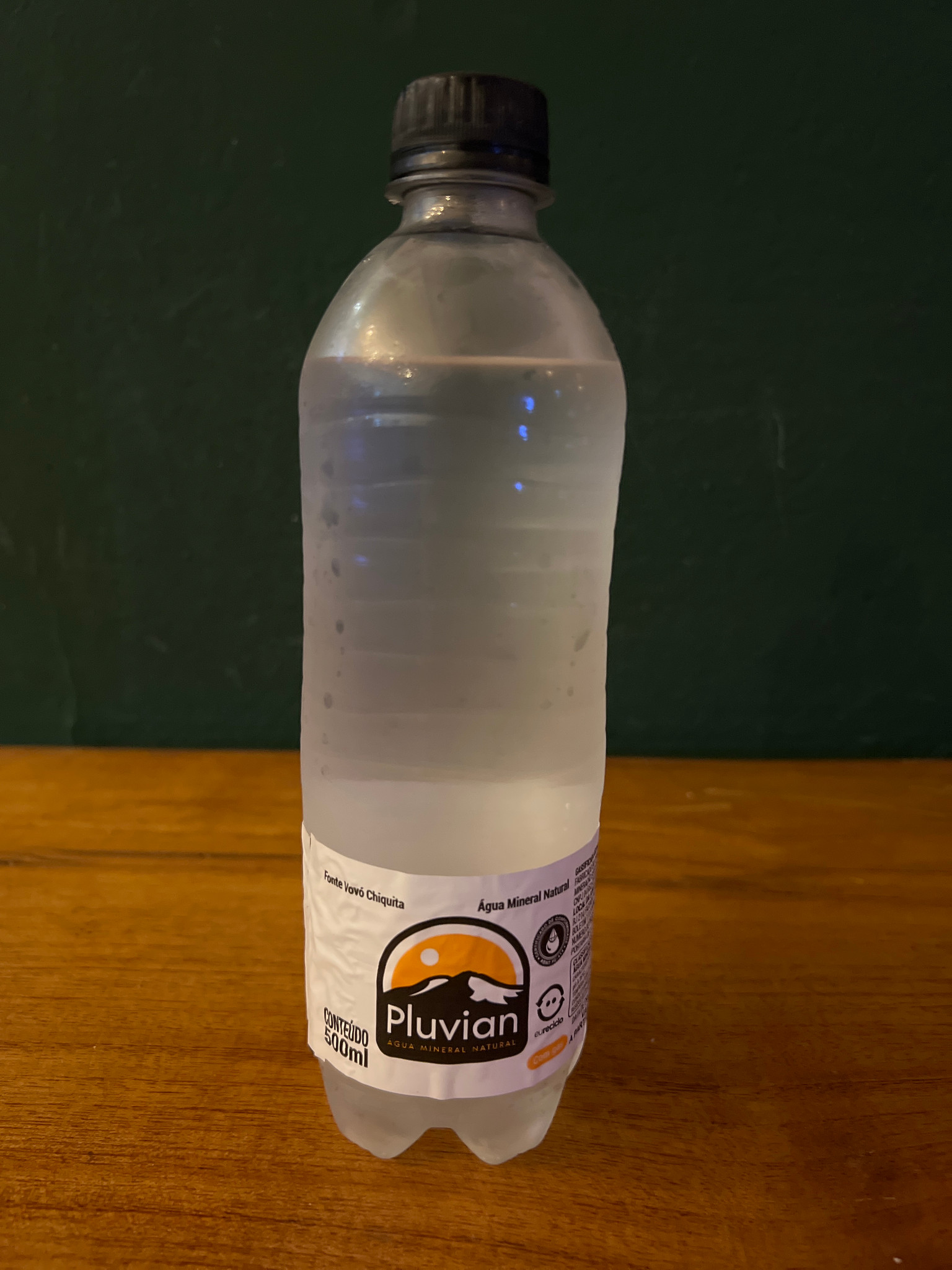 ÁGUA COM GÁS