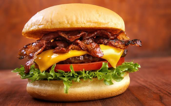 LANCHE X-BACON 
