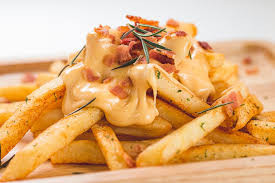 BATATA FRITA COM QUEIJO