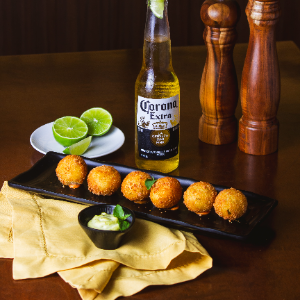 BOLINHO CAMARAO COM PESTO