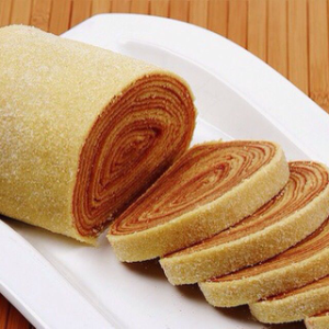 BOLO DE ROLO