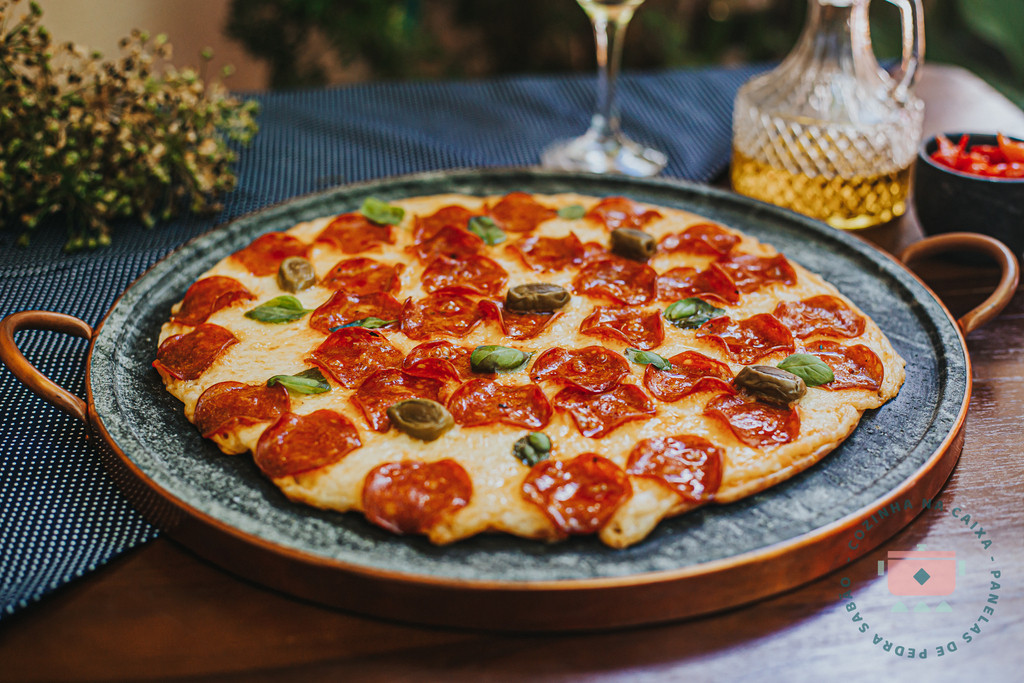 PIZZA (30 CM) 8 FATIAS 