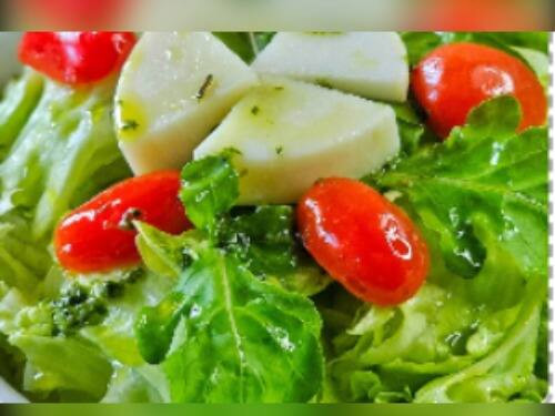 Salada de acompanhamento