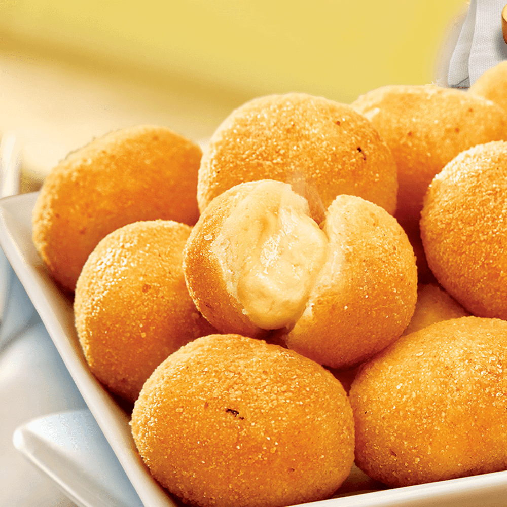 10 MINI BOLINHA DE QUEIJO MEIA CURA 