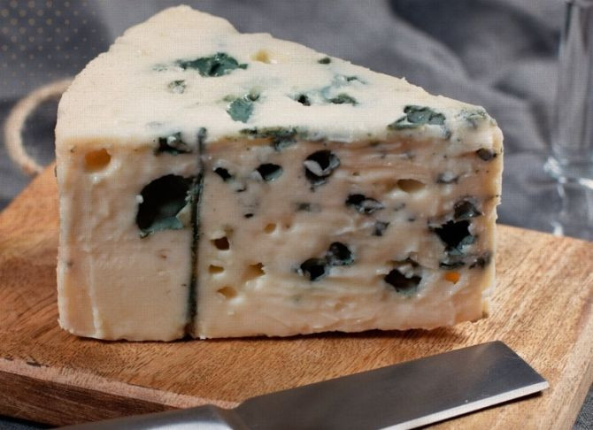 QUEIJO ROQUEFORT