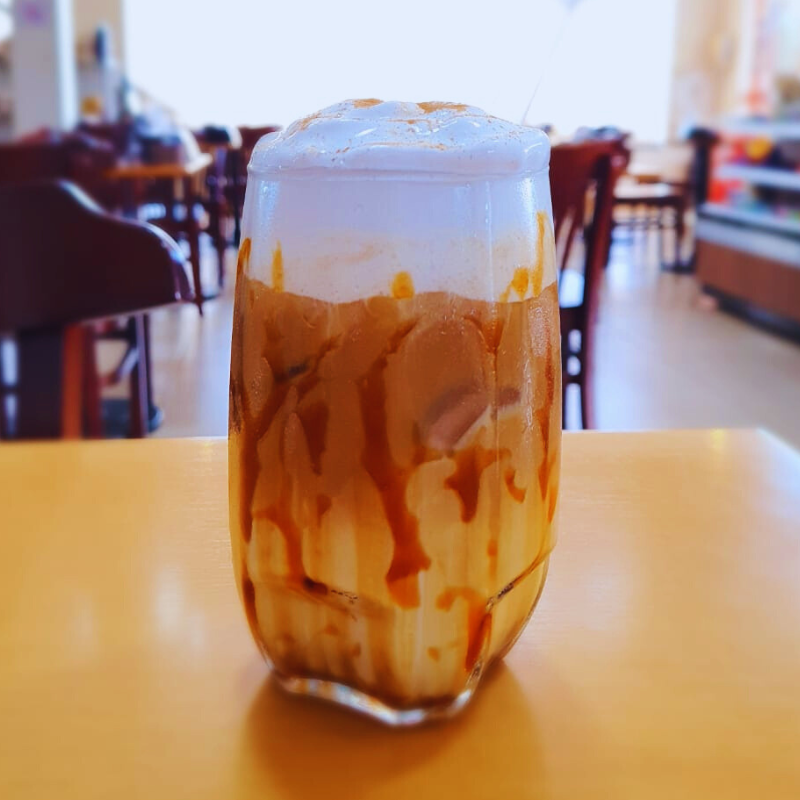 CAFÉ GELADO