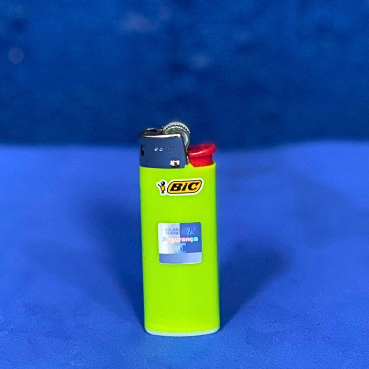 ISQUEIRO BIC MINI
