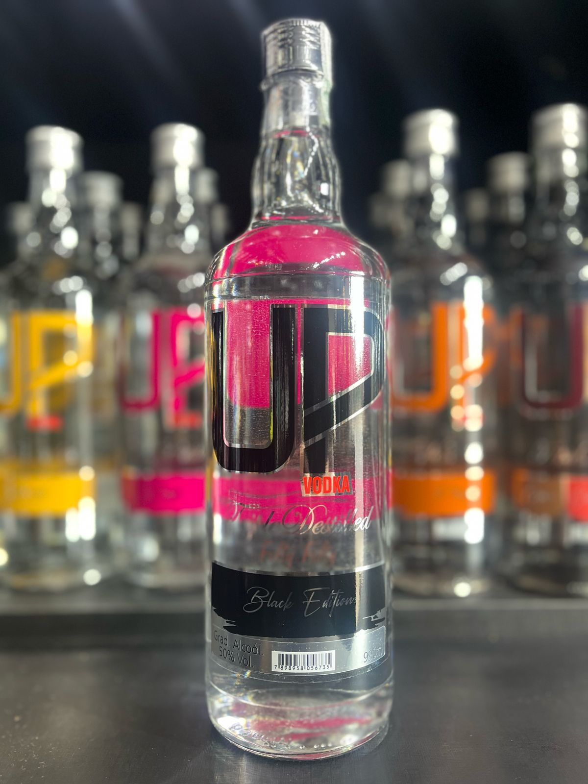 Vodka UP Black Edittion 990ml