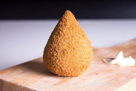 COXINHA DE FRANGO