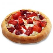 ESFIHA CHOCOLATE BRANCO COM MORANGO