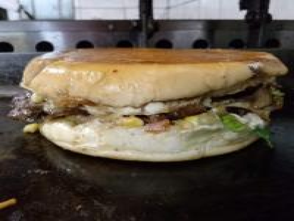 XIS MISTO (2CARNES A ESCOLHA)