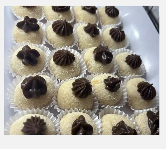 NINHO COM BRIGADEIRO