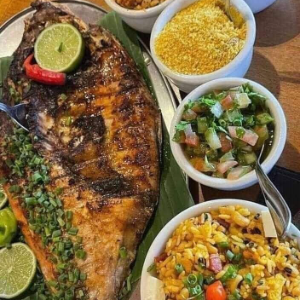 PEIXE ASSADO COMBO