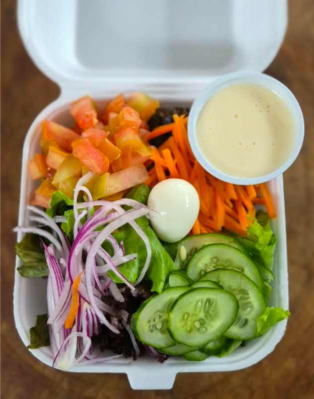 SALADA C/ MOLHO BARBECUE.