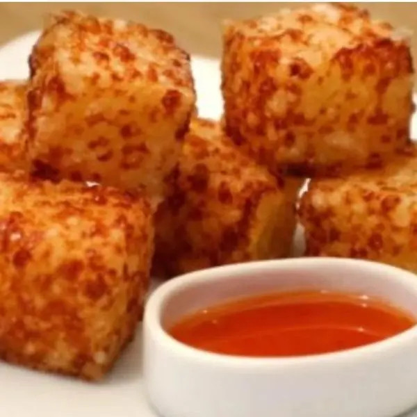 Dadinho de Tapioca com Queijo Coalho
